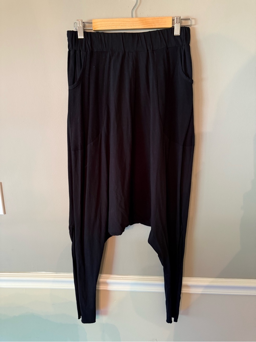 Studiob3 Avant-garde drop crotch pants